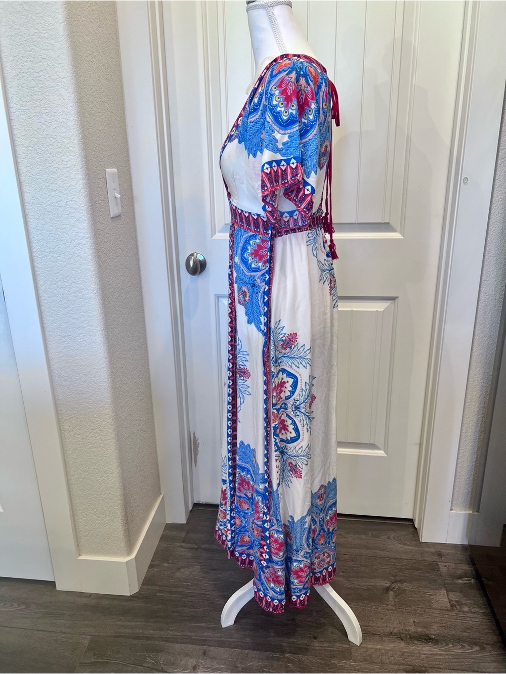 Flying Tomato Printed Paisley Floral Criss Cross Tassel Tie Back Dress Sz Small - Picture 7 of 12